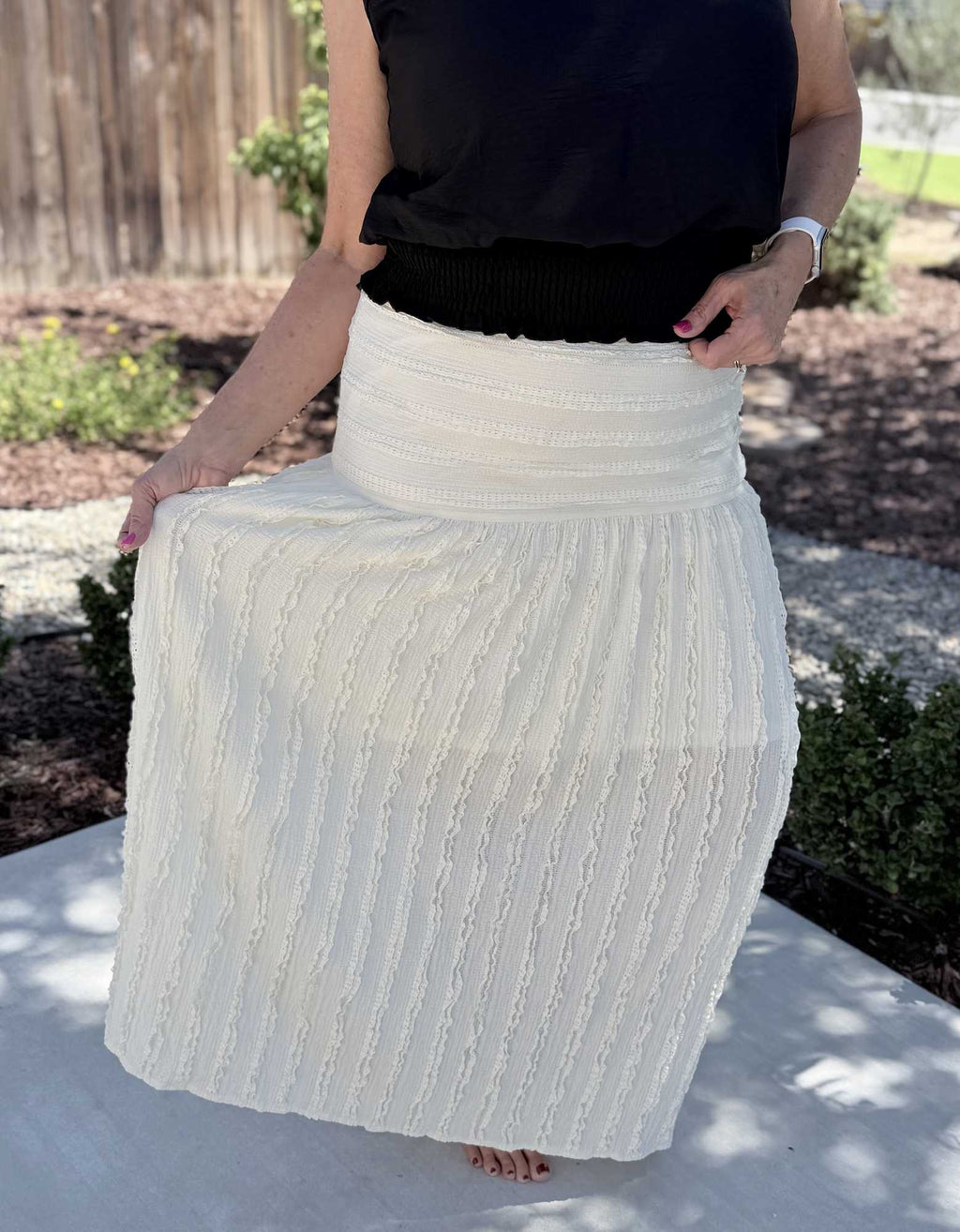 Off-White Textured Flowy Maxi Skirt