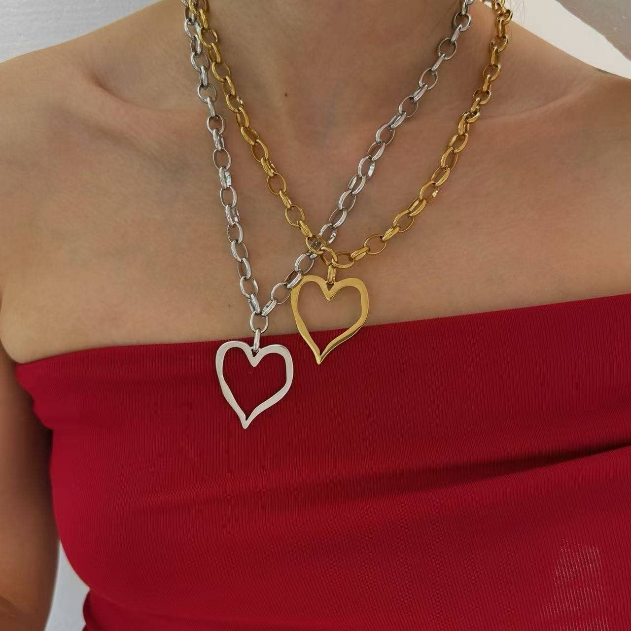 18K Gold Open Heart Necklace – Tarnish-Free Stainless Steel