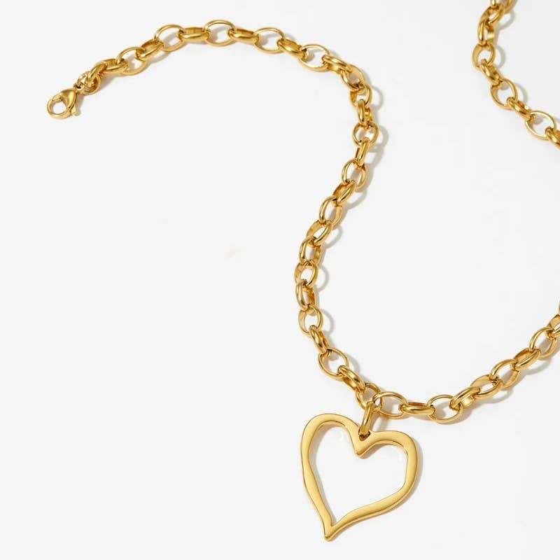 18K Gold Open Heart Necklace – Tarnish-Free Stainless Steel