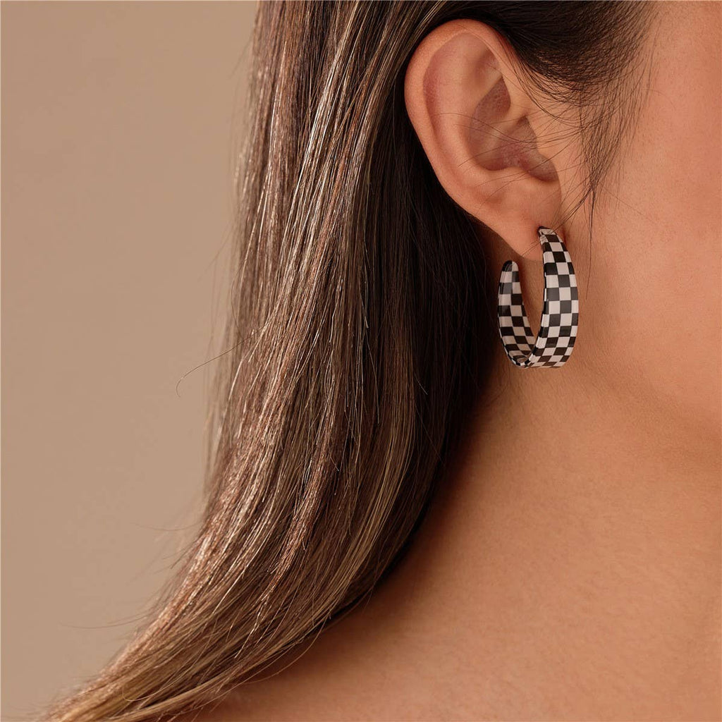 Retro Checkerboard Hoop Earrings – Black & Pink Statement Earrings