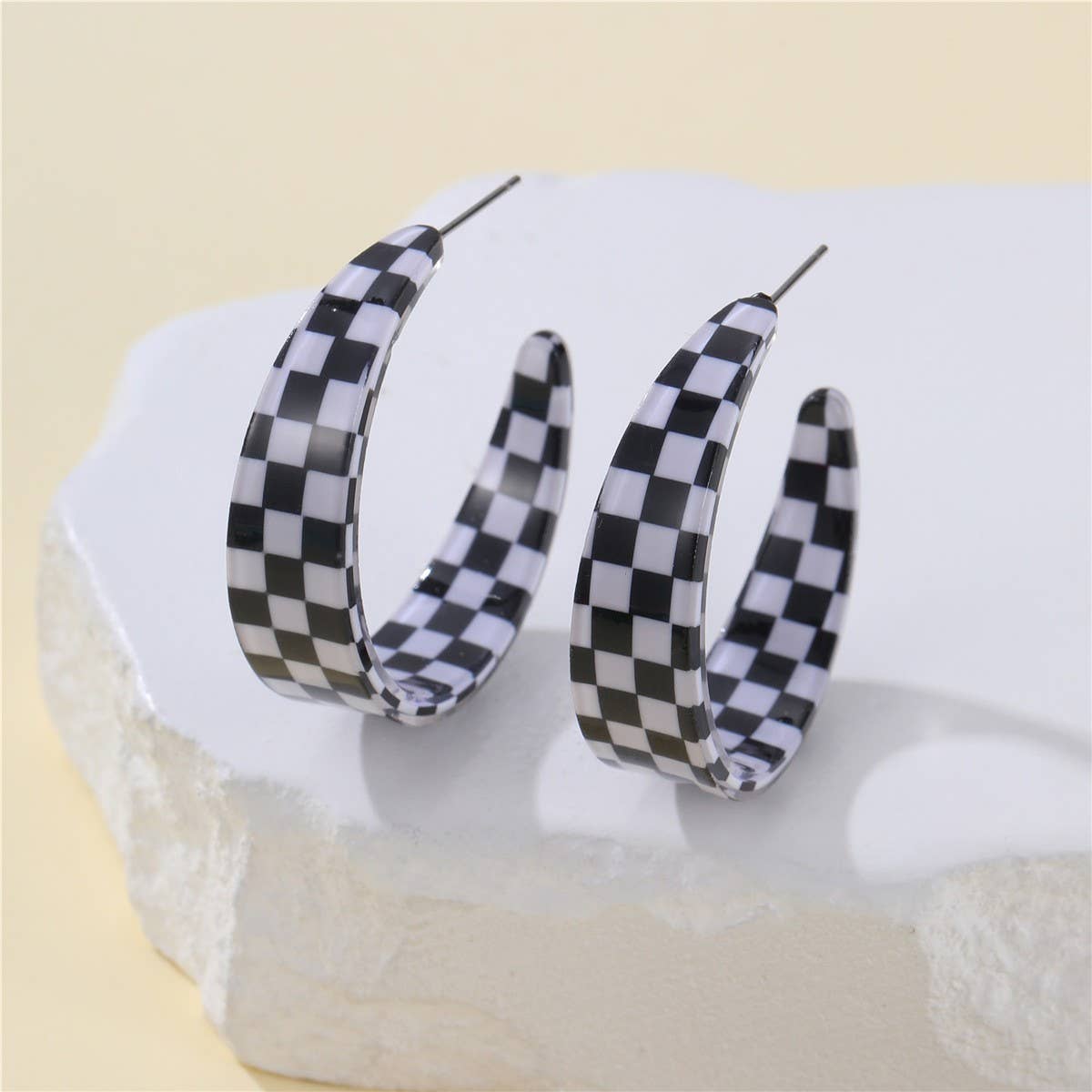 Retro Checkerboard Hoop Earrings – Black & Pink Statement Earrings