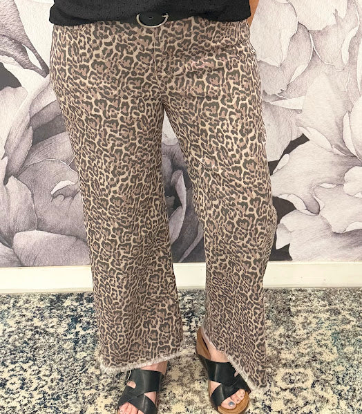 Leopard HW Jeans