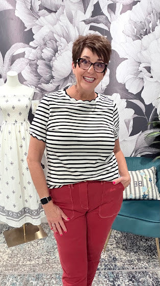 Scalloped Trim Round Neck T-Shirt