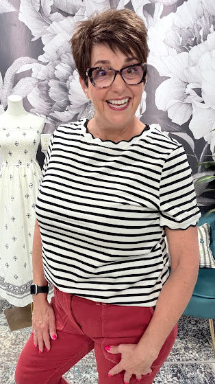 Scalloped Trim Round Neck T-Shirt