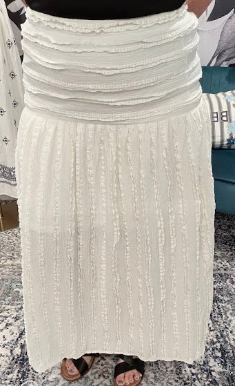 Off-White Textured Flowy Maxi Skirt