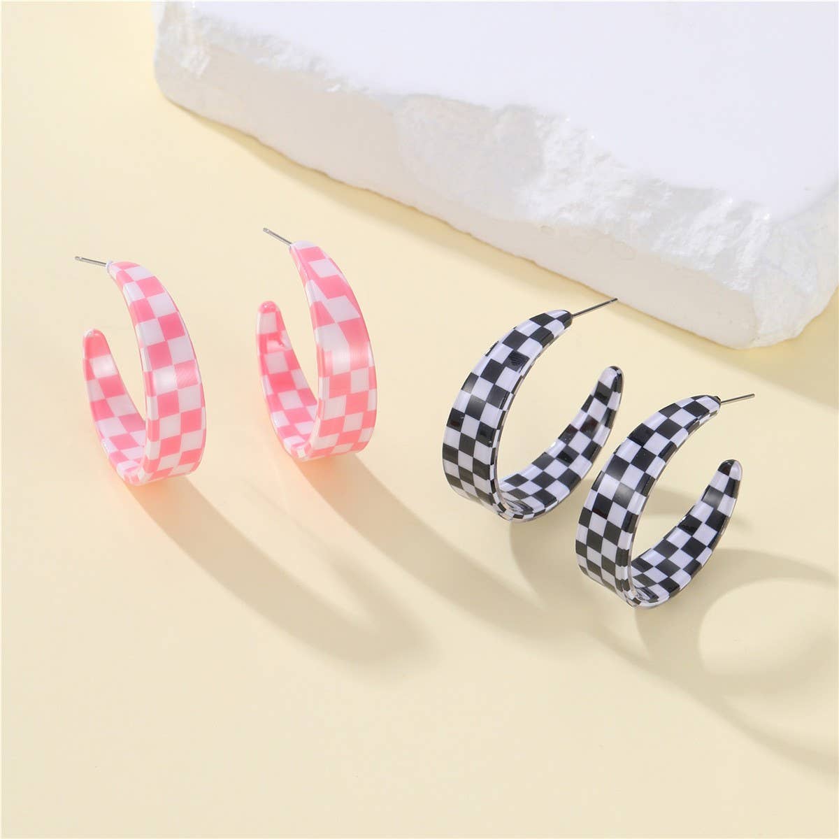 Retro Checkerboard Hoop Earrings – Black & Pink Statement Earrings
